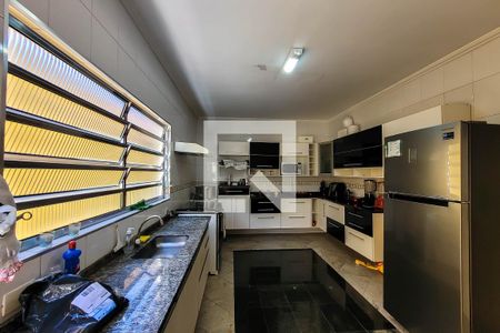 Casa à venda com 200m², 3 quartos e 3 vagasCozinha
