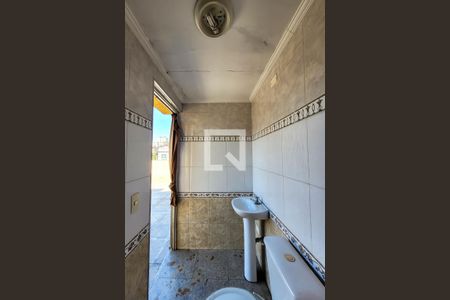 Casa à venda com 200m², 3 quartos e 3 vagasBanheiro