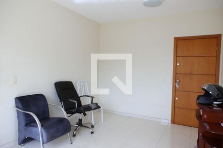 Sala de apartamento à venda com 3 quartos, 90m² em Planalto, Belo Horizonte