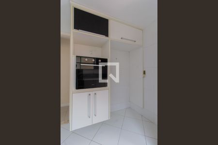 Casa à venda com 220m², 3 quartos e 2 vagasCozinha - Armários