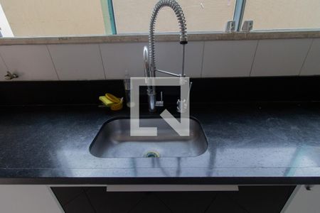 Casa à venda com 220m², 3 quartos e 2 vagasCozinha - Torneira