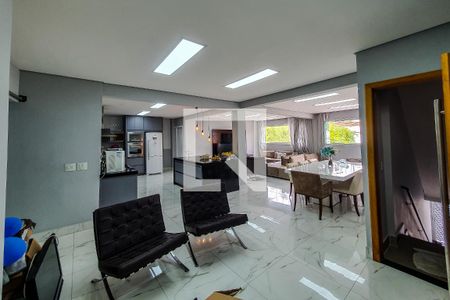 Sala de casa à venda com 4 quartos, 728m² em Vila Mariana, São Paulo