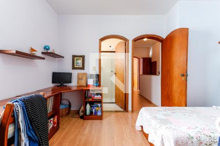 Casa à venda com 300m², 4 quartos e sem vagaSuíte 2