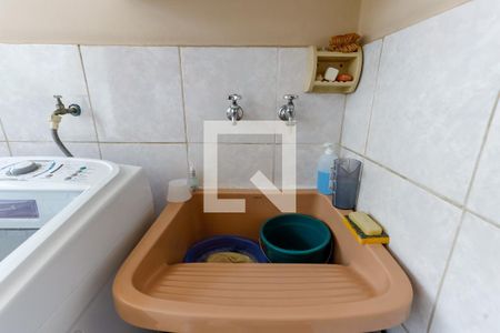 Casa à venda com 300m², 4 quartos e sem vagaÁrea de Serviço