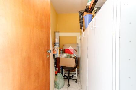 Casa à venda com 300m², 4 quartos e sem vagaQuarto de Serviço