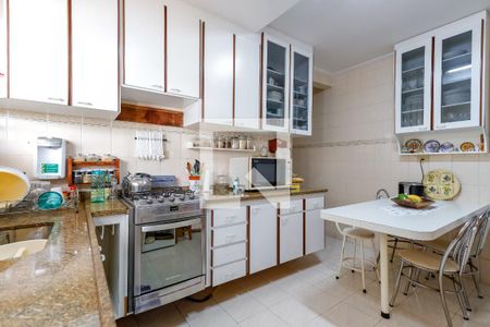 Casa à venda com 300m², 4 quartos e sem vagaCozinha