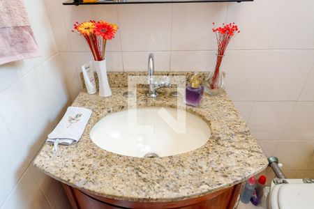 Lavabo de casa à venda com 4 quartos, 300m² em Vila Medeiros, São Paulo