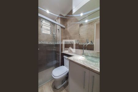 Apartamento à venda com 77m², 3 quartos e 2 vagasBanheiro 2