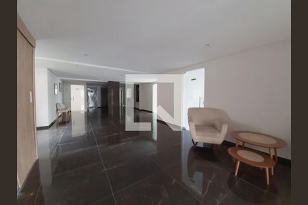 Apartamento à venda com 77m², 3 quartos e 2 vagasHall social