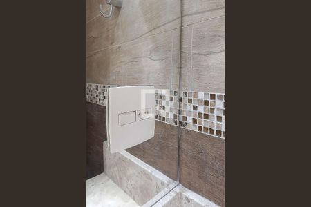 Apartamento à venda com 77m², 3 quartos e 2 vagasBanheiro 2