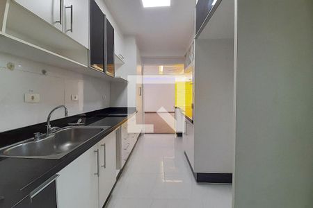 Apartamento à venda com 77m², 3 quartos e 2 vagasCozinha