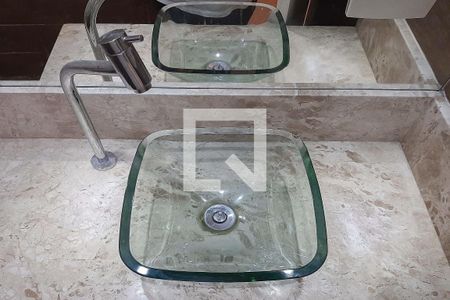 Apartamento à venda com 77m², 3 quartos e 2 vagasBanheiro 2