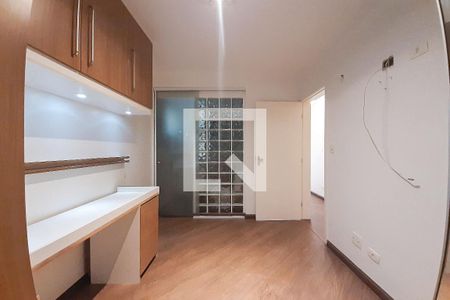 Apartamento à venda com 77m², 3 quartos e 2 vagasQuarto 3