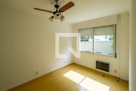Quarto 2 de apartamento para alugar com 2 quartos, 60m² em Tristeza, Porto Alegre