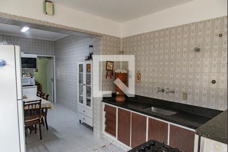 Casa à venda com 180m², 3 quartos e 3 vagasCozinha