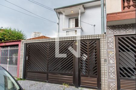 Casa à venda com 180m², 3 quartos e 3 vagasFachada