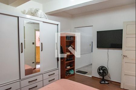 Casa à venda com 180m², 3 quartos e 3 vagasQuarto de serviço