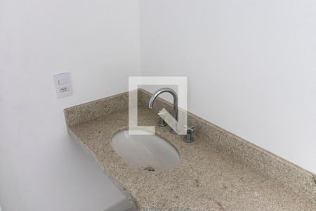 Apartamento à venda com 115m², 2 quartos e 1 vagaBanheiro da Suíte 2