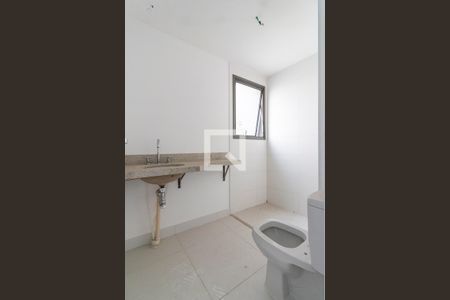 Apartamento à venda com 115m², 2 quartos e 1 vagaBanheiro da Suíte 2