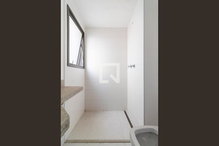 Apartamento à venda com 115m², 2 quartos e 1 vagaBanheiro da Suíte 2