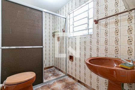 Casa para alugar com 80m², 2 quartos e 2 vagasBanheiro