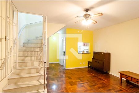 Sala de casa para alugar com 3 quartos, 160m² em Vila Alexandria, São Paulo