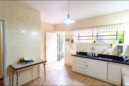 Casa para alugar com 160m², 3 quartos e 2 vagasCozinha