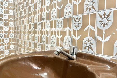 Lavabo de casa para alugar com 3 quartos, 160m² em Vila Alexandria, São Paulo