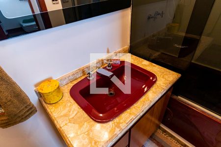 Casa à venda com 260m², 4 quartos e 3 vagas2o. Andar - Banheiro da Suíte 2