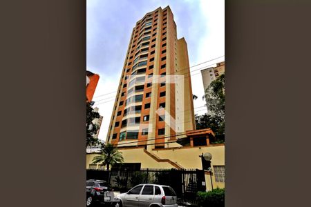 Apartamento para alugar com 62m², 2 quartos e 1 vaga Apartamento para alugar com 62m², 2 quartos e 1 vagaFachada