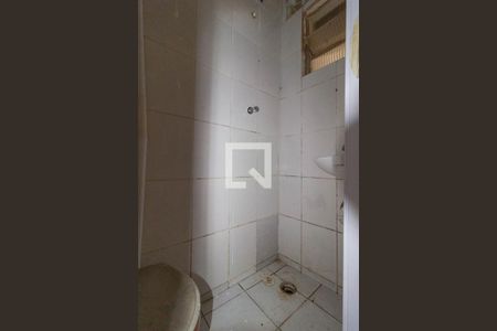 Banheiro de casa para alugar com 1 quarto, 15m² em Vila Ede, São Paulo
