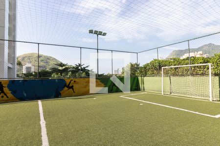Apartamento para alugar com 82m², 3 quartos e 1 vagaÁrea comum - Campo de futebol