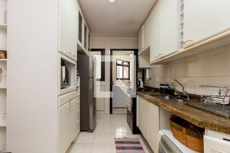Apartamento para alugar com 102m², 3 quartos e 2 vagasCozinha