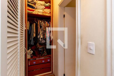 Apartamento para alugar com 102m², 3 quartos e 2 vagasCloset - Quarto 3
