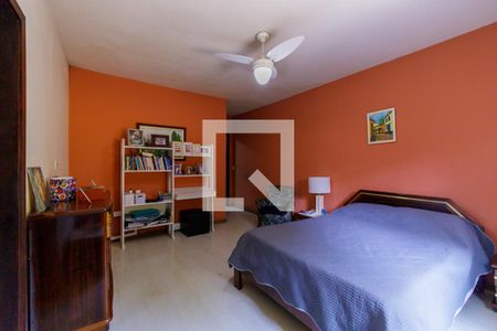 Casa à venda com 410m², 4 quartos e 3 vagas Casa à venda com 410m², 4 quartos e 3 vagasSuíte 1