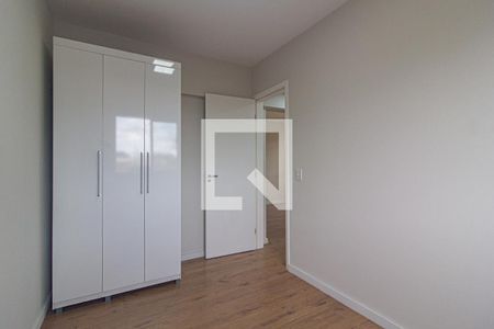 Quarto 1 de apartamento para alugar com 2 quartos, 53m² em Boa Vista, Curitiba