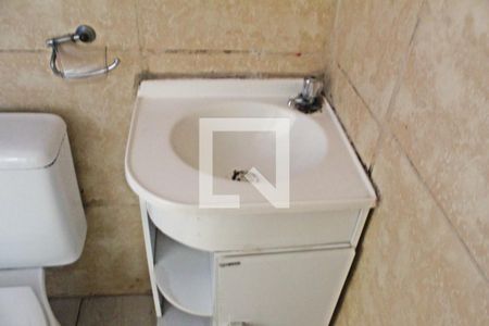 Casa para alugar com 120m², 2 quartos e 1 vagaBanheiro