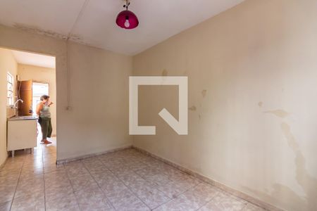 Casa à venda com 300m², 5 quartos e 2 vagas Casa à venda com 300m², 5 quartos e 2 vagasQuarto 4