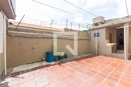 Casa à venda com 300m², 5 quartos e 2 vagas Casa à venda com 300m², 5 quartos e 2 vagasQuintal
