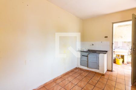 Casa à venda com 300m², 5 quartos e 2 vagas Casa à venda com 300m², 5 quartos e 2 vagasCozinha 3