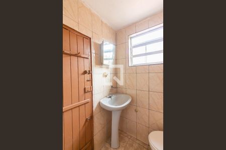 Casa à venda com 300m², 5 quartos e 2 vagas Casa à venda com 300m², 5 quartos e 2 vagasBanheiro 2