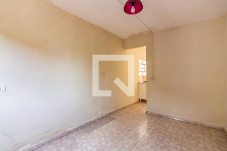 Casa à venda com 300m², 5 quartos e 2 vagas Casa à venda com 300m², 5 quartos e 2 vagasQuarto 4