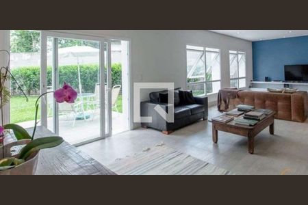Casa à venda com 2 quartos, 191m² em Vila Santa Edwiges, Osasco