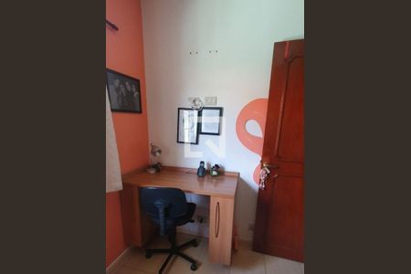 Casa à venda com 3 quartos, 166m² em Parque Sao Domingos, São Paulo