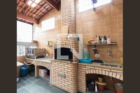 Casa à venda com 3 quartos, 166m² em Parque Sao Domingos, São Paulo