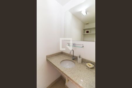 Apartamento para alugar com 112m², 4 quartos e 2 vagas Apartamento para alugar com 112m², 4 quartos e 2 vagasLavabo