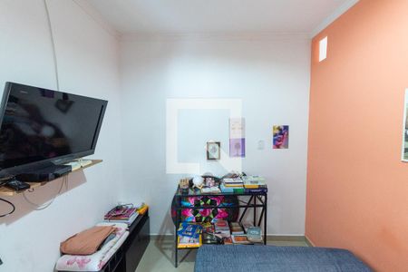 Quarto 1 de casa para alugar com 3 quartos, 300m² em Vila Granada, São Paulo