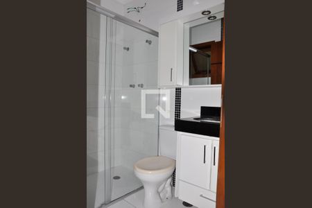 Casa à venda com 130m², 3 quartos e 2 vagas Casa à venda com 130m², 3 quartos e 2 vagasSuíte