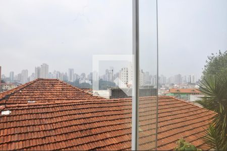 Casa à venda com 130m², 3 quartos e 2 vagas Casa à venda com 130m², 3 quartos e 2 vagasVaranda