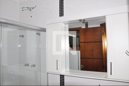 Casa à venda com 130m², 3 quartos e 2 vagasSuíte